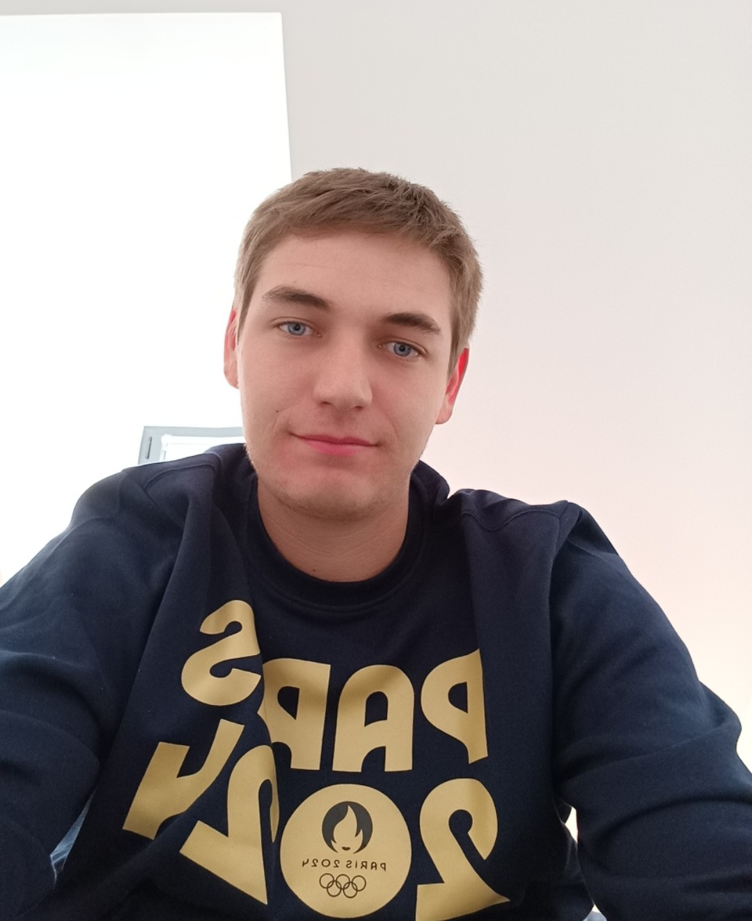 Profil de Dimitrije, 22 ans, Trans Belgique à Ecaussinnes
