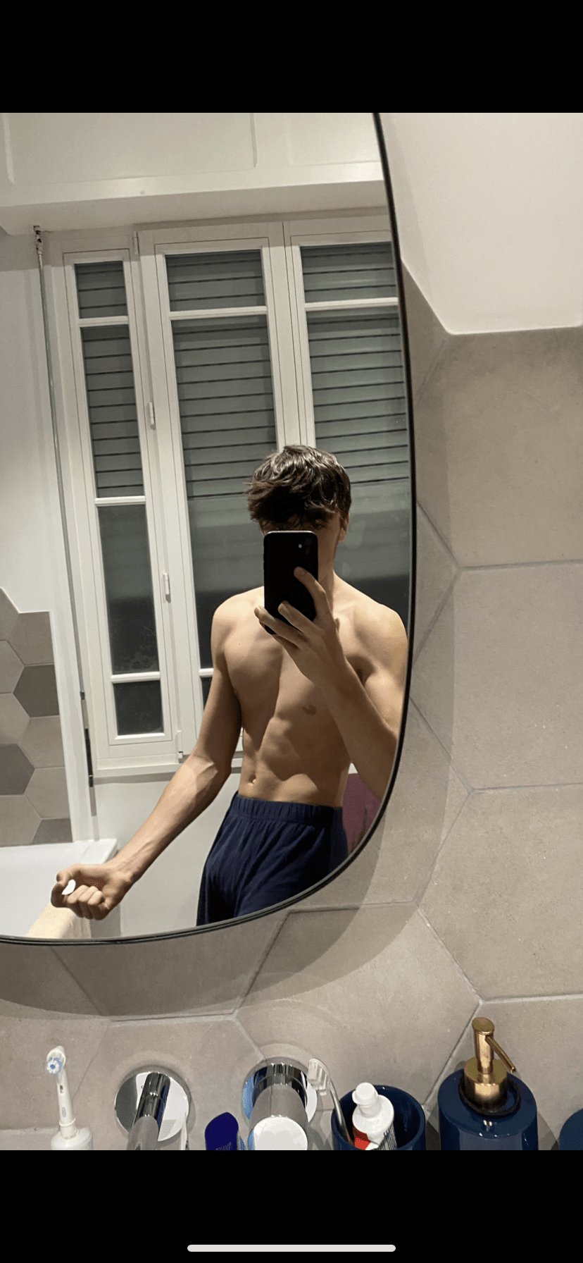 Profil de Tilouan, 19 ans, Trans Belgique à Waremme