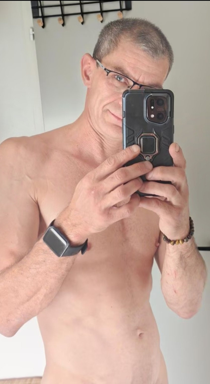Profil de Yousaf, 51 ans, Trans Belgique à Marchin
